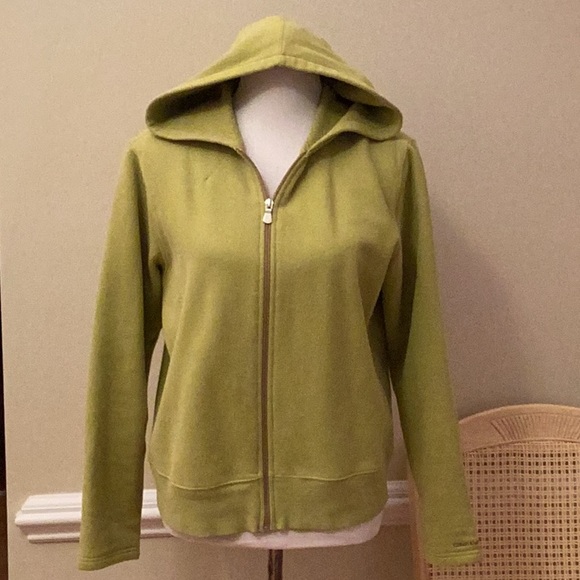 Calvin Klein hooded zip front sweatshirt, in everyone’s fave green color. - Picture 4 of 11
